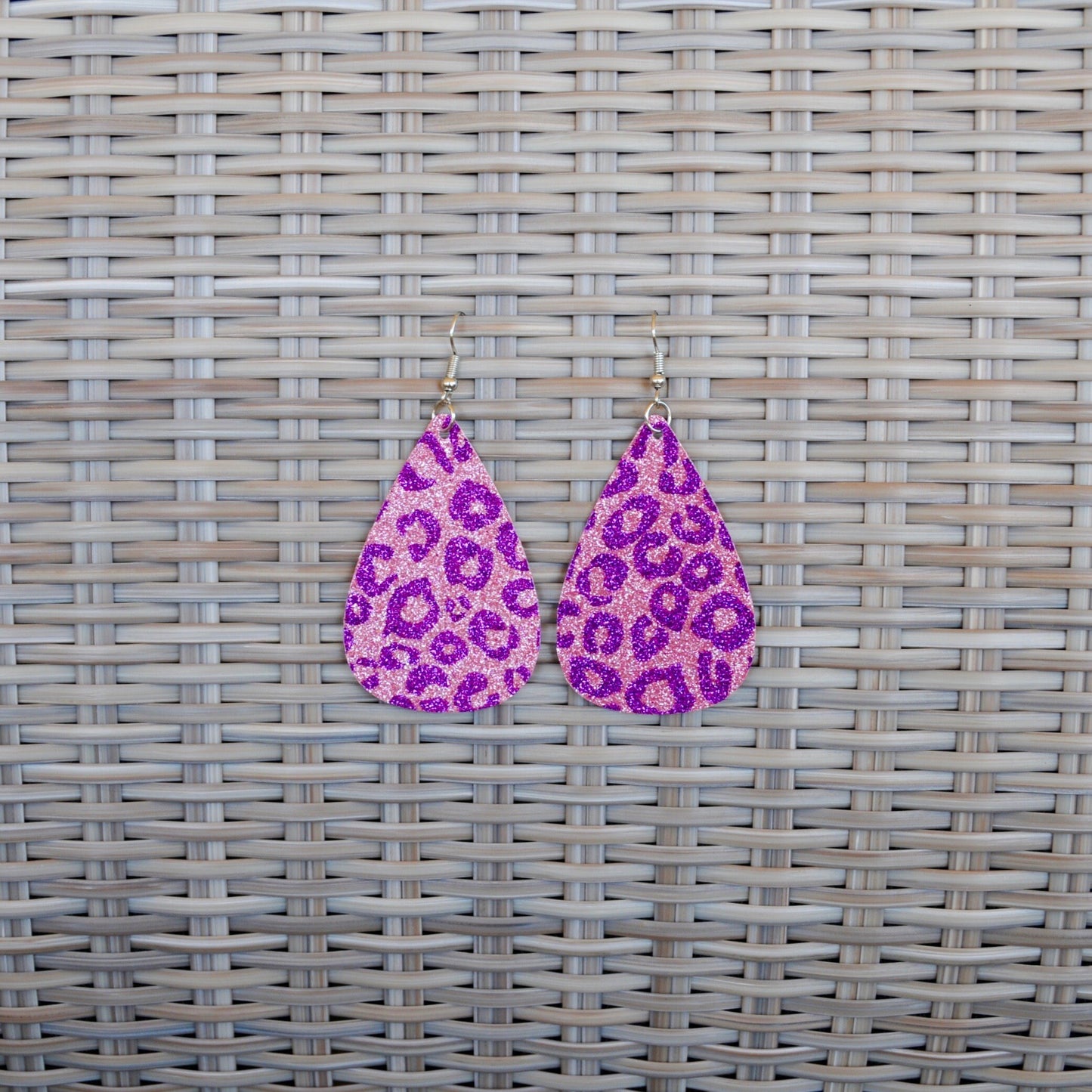 Faux Leather Earrings – Large Glitter Leopard Print Teardrop #111