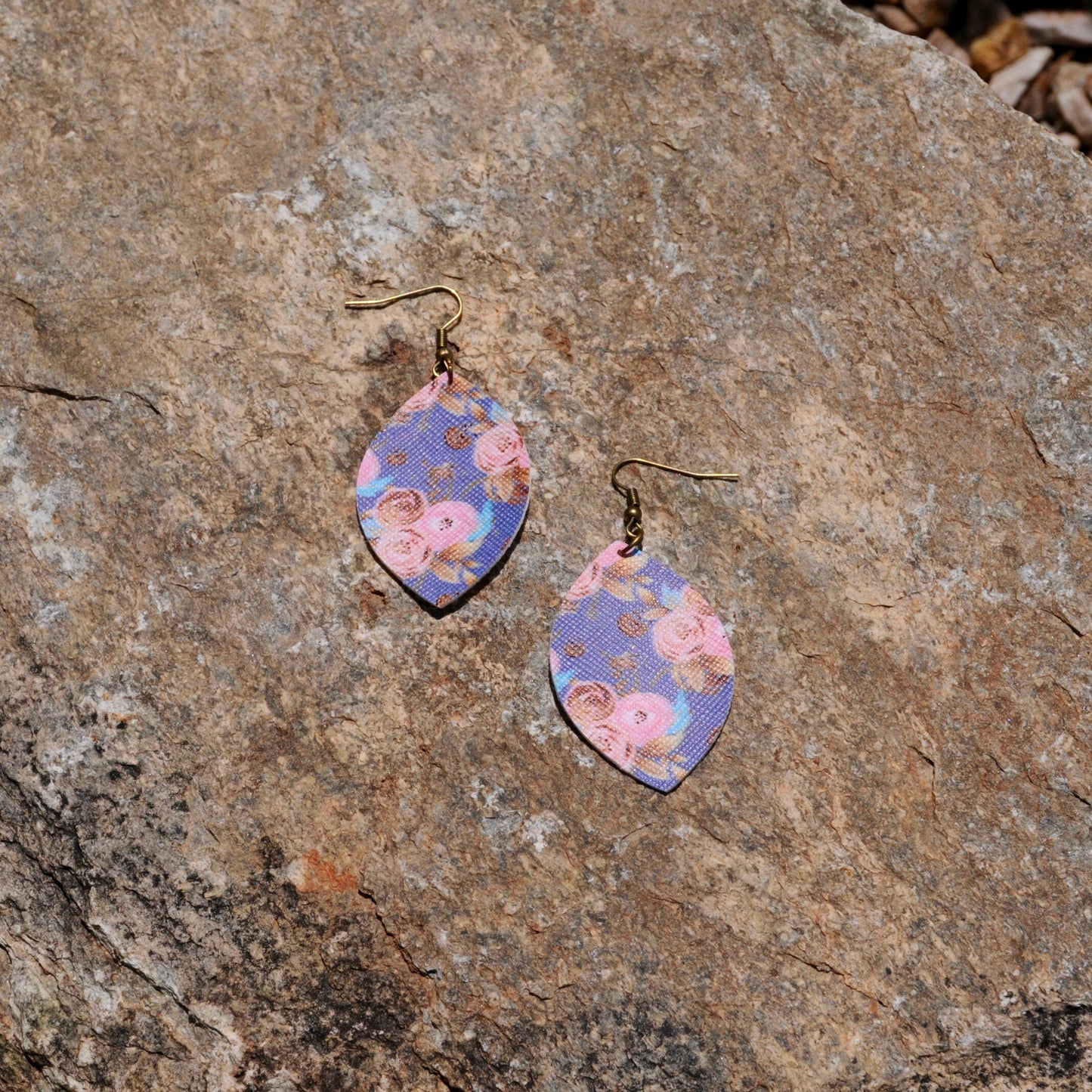 Faux Leather Earrings – Floral – Single Layer Leaf Earrings #115