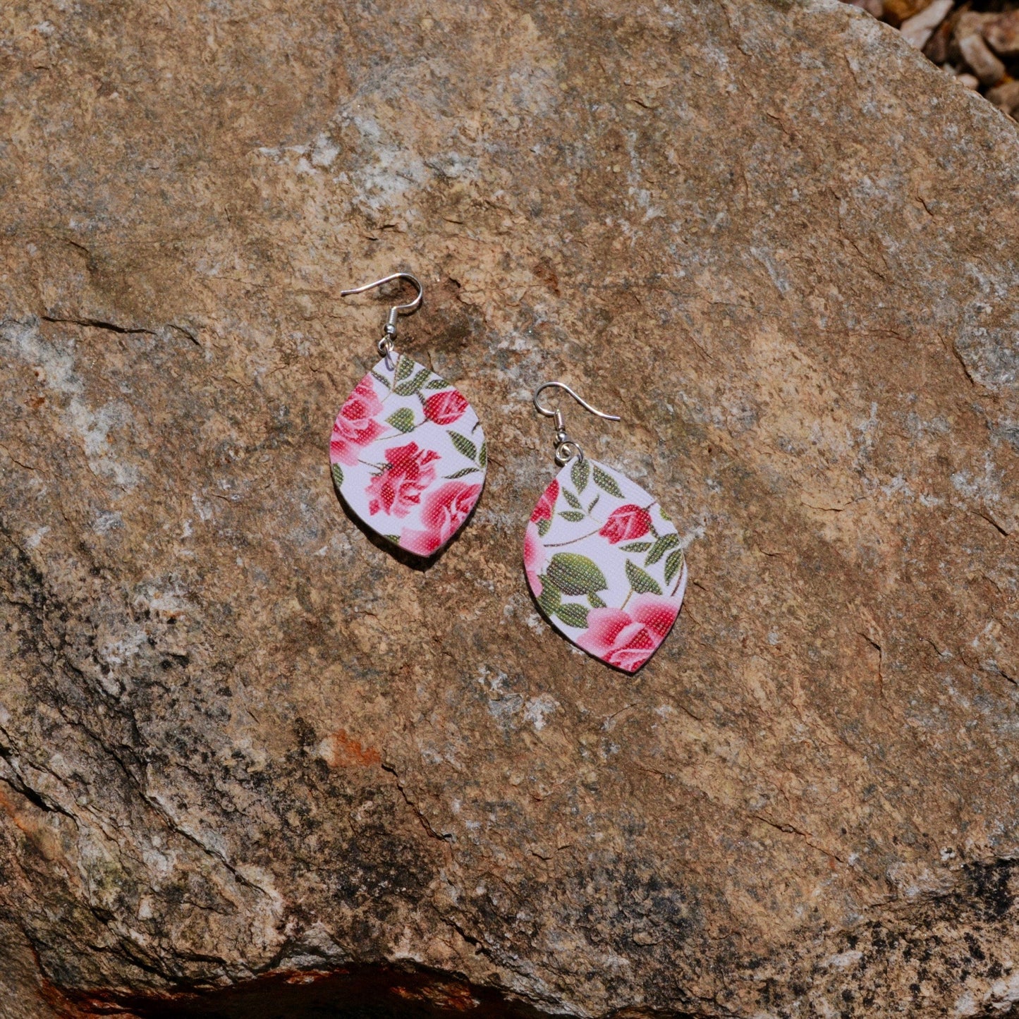 Faux Leather Earrings – Floral – Single Layer Leaf Earrings #115